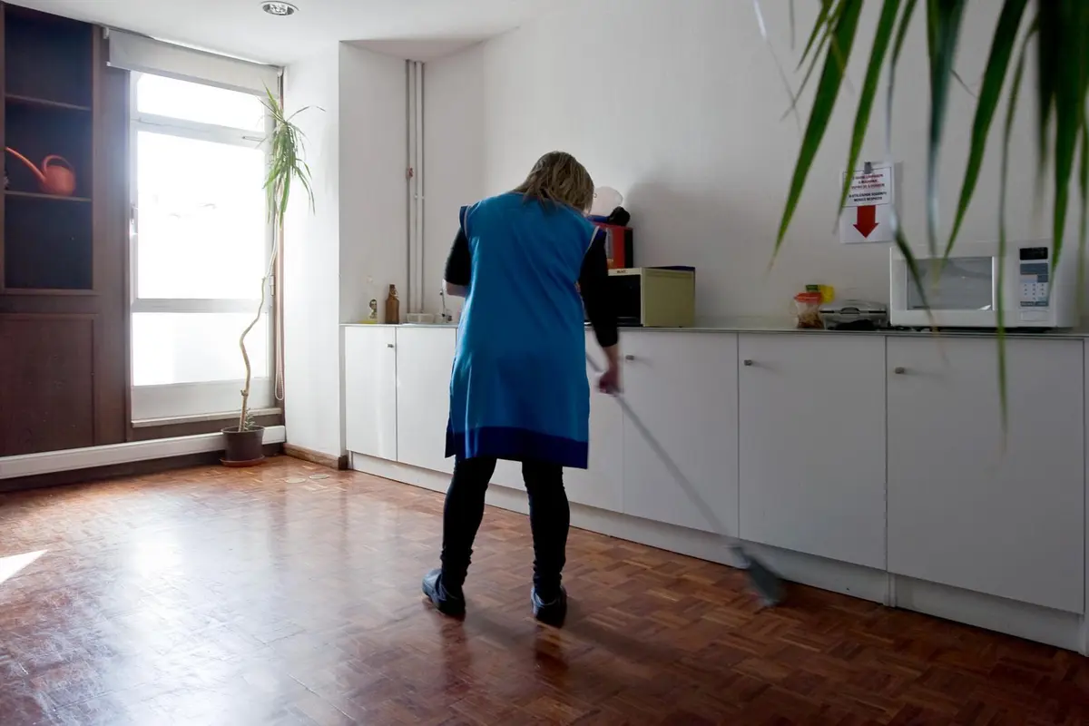 Trabalho informal passa a ser crime