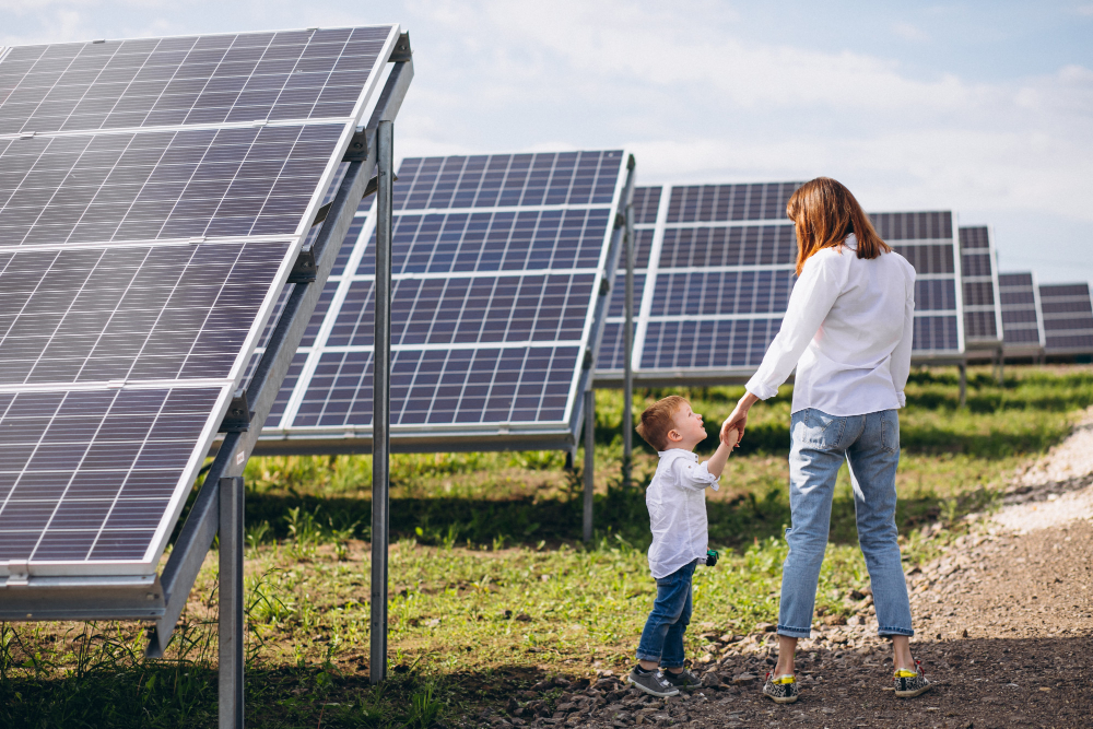 Reduza custos e cumpra o ESG com painéis solares EDP-poupe até 60% na fatura de eletricidade